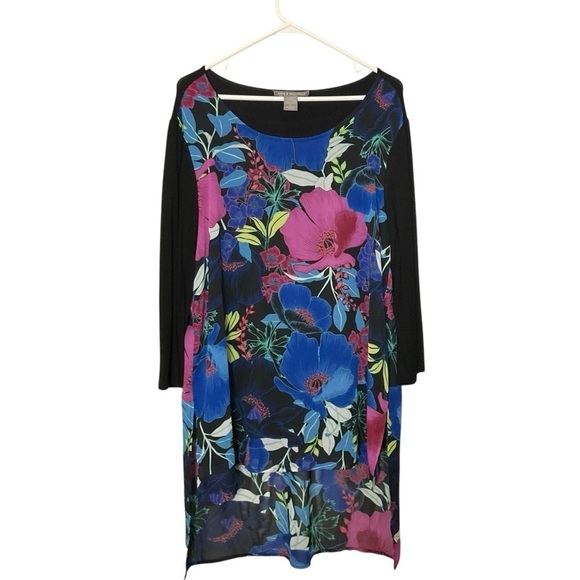 kate and mallery Tops - Kate & Mallory Black Tunic with Scoop Neck 3/4 Sleeve Graphic Style